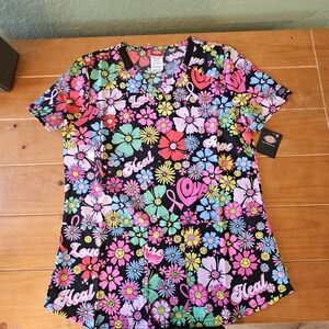 NWT-  Dickies Heal Love Hope Springtime Floral Scrub Top Size Small